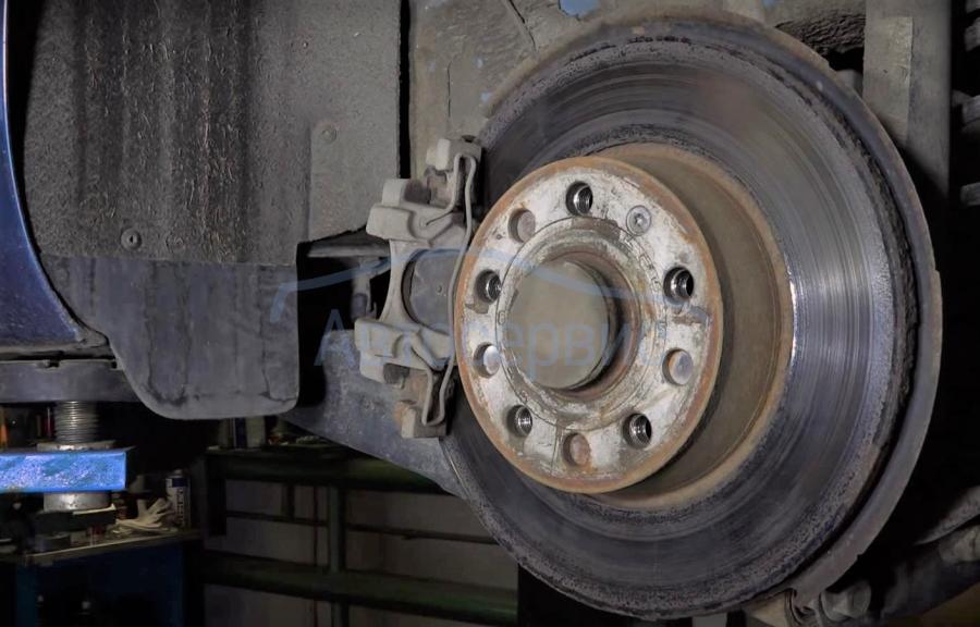 Поменять колодки автосервис